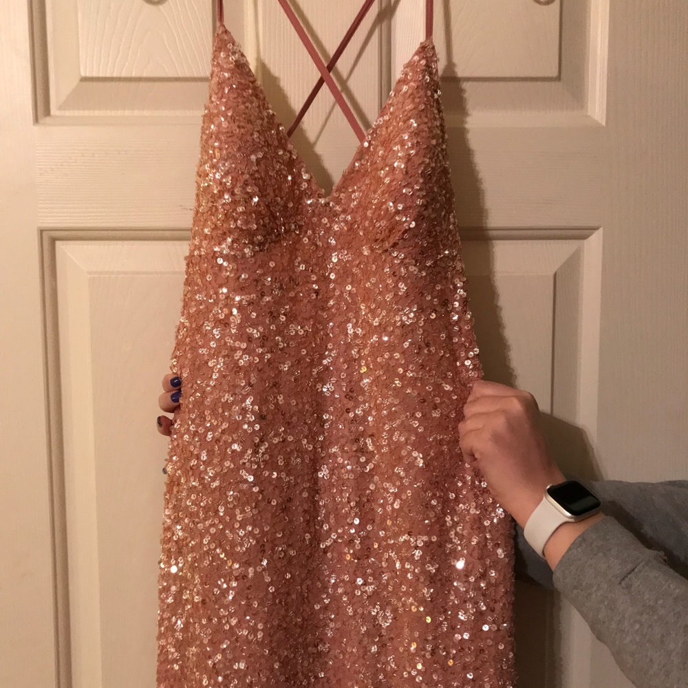 Beautiful short pink sequin party dress